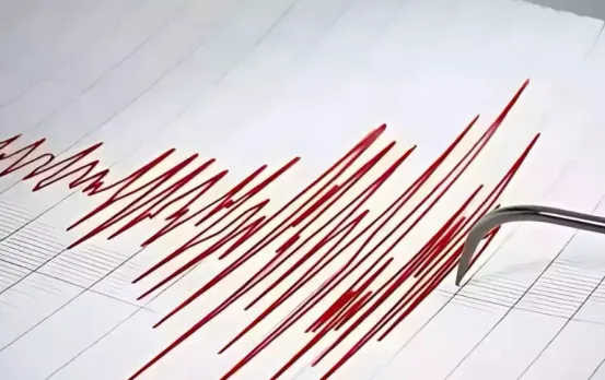 MP के खंडवा में भूकंप के झटके: धरती डोली तो घरों से बाहर भागे लोग, मची अफरा-तफरी