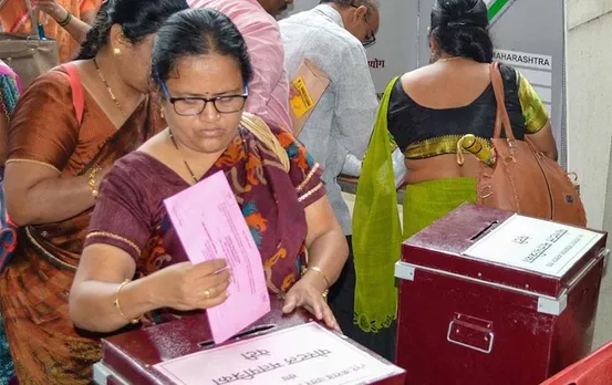 MP Election 2023: रतलाम में 6 हजार कर्मचारियों ने किया मतदान, पोस्टल बैलेट से डाले वोट