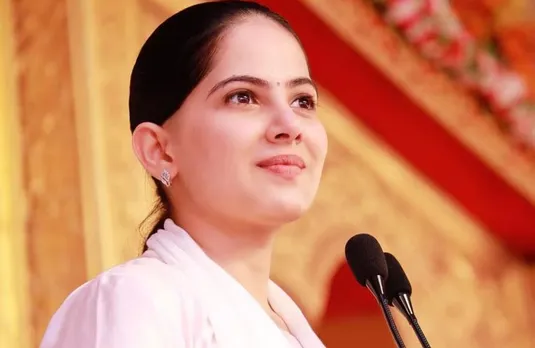 MP Indore News: आज से इंदौर में होने वाली जया किशोरी की कथा कैंसिल, ये मंत्री करवाने वाले थे कथा, BJP पर लगाया आरोप