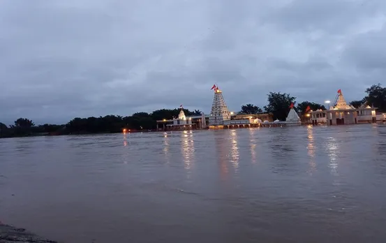 MP News: मंदिर निर्माण के लिए शरीफ मेव ने दान की 35 लाख की जमीन, कहा- लोग दर्शन करने आएंगे, मुझे खुशी होगी