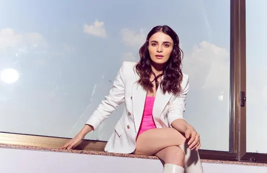 Radhika Madan: ये राधिका मदान का साल है, अनोखे और दिलचस्प किरदारों की बेहतरीन अदाकारा