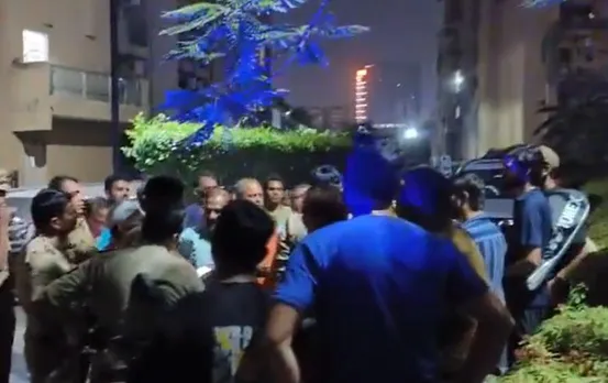 Noida Lift Accident: नोएडा में लिफ्ट के ब्रेक फेल, छत तोड़ निकली बाहर; हादसे में बच्चा समेत तीन लोग घायल