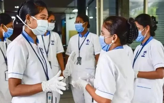 नर्स गईं अनिश्चितकालीन हड़ताल पर, अस्पताल में मरीजों को हो रही परेशानी