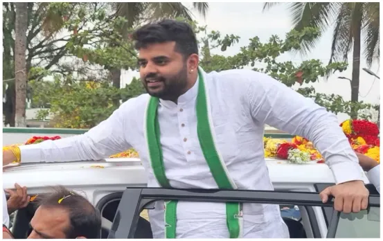 कर्नाटक का बड़ा सेक्स स्कैंडल: पूर्व प्रधानमंत्री के पोते का अश्लील वीडियो वायरल, जांच के आदेश जारी होते ही भागे जर्मनी