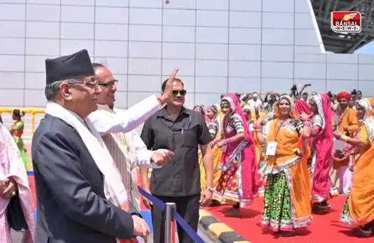 MP इंदौर में नेपाल के PM पुष्पकमल दाहाल प्रचंड का कुछ इस तरह हुआ स्वागत, जानें क्या बोले CM शिवराज सिंह चौहान