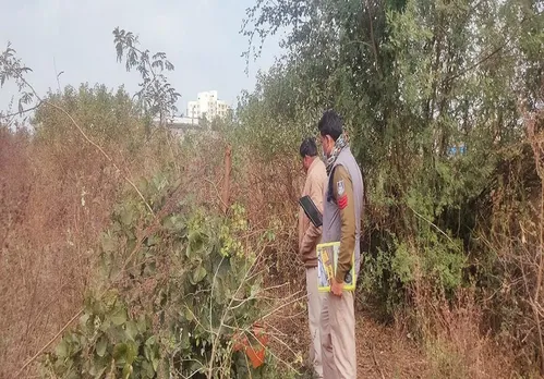 Thana Khajuri Sadak : चोर मंदिर से ले उड़े लाखों का माल, जांच में जुटी पुलिस