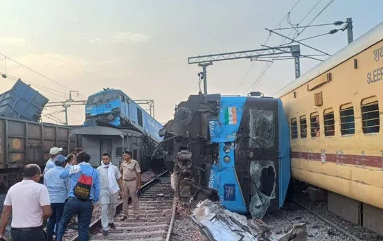 Train Accident: मालगाड़ी और यात्री ट्रेन में भीषण टक्कर, लोको पायलट समेत कई लोग घायल