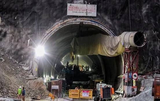 Uttarkashi Tunnel Rescue: 'पापा कब आएंगे?', सुरंग में फंसे एक श्रमिक की बेटी का सवाल, बेचैन हैं श्रमिकों के परिवारजन