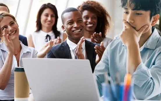 Dry Promotion: अप्रेजल आने पर Employees को सता रहा 'ड्राई प्रमोशन' का डर, जानिए इन दिनों Trend हो रहे इस टर्म का मतलब