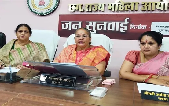 Chhattisgarh News: बिलासपुर में महिला आयोग अध्यक्ष ने लंबित मामलों पर की सुनवाई, 18 केसों का हुआ निपटारा