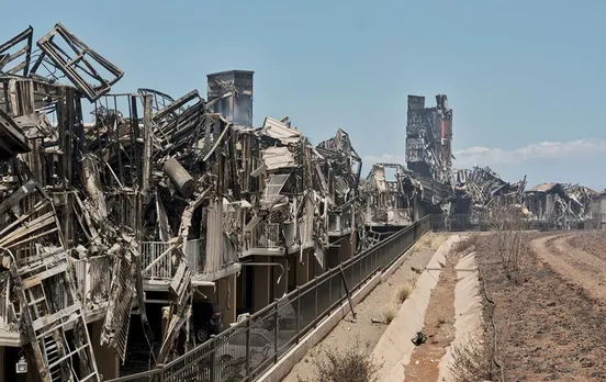 Maui Wild fires: आग के दौरान सायरन नहीं बजने पर लोगों ने की आलोचना, माउ के आपातकालीन सेवा प्रमुख ने दिया इस्तीफा