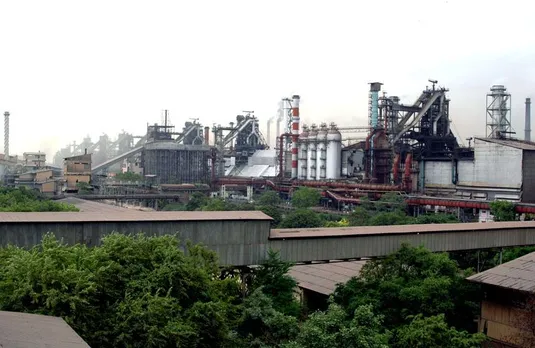 Bhilai Steel Plant: भिलाई स्टील प्लांट हादसे में घायल कर्मचारी की हालत गंभीर, विस्फोट के चलते झुलस गया था मजदूर
