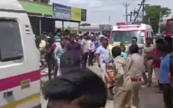 Tamil Nadu News: तमिलनाडु में पटाखा फैक्टरी में विस्फोट, आस पास का होटल हुआ तबाह