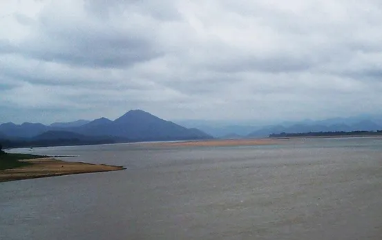 CG Sukma News: गोदावरी के बैक वाटर से शबरी का पानी बढ़ा, सुरक्षित जगह पर जाने की अपील