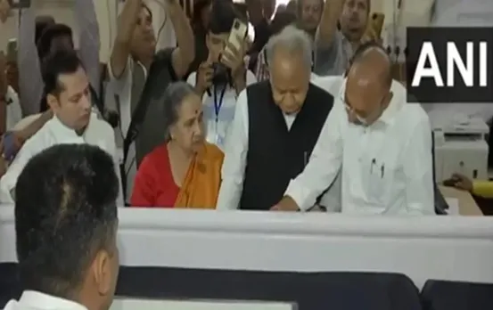 Rajasthan Assembly Elections: सीएम अशोक गहलोत ने सरदारपुरा से दाखिल किया नामांकन, सरदारपुरा सीट से है गहरा नाता