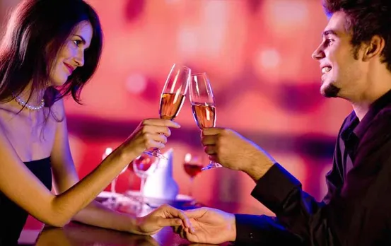 युवक ने पहली ‘डेट’ पर जाने के लिए भाजपा नेता से मांगे पैसे, नेता का जवाब सुनकर रह जाएंगे हैरान