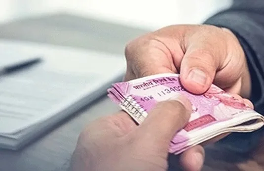 Jabalpur: जबलपुर GST दफ्तर में CBI का छापा, 7 लाख रुपये की रिश्वत लेते रंगे हाथ पकड़ा गया अधिकारी