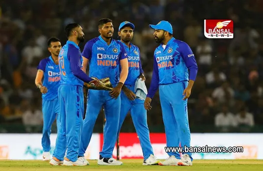 IND VS AUS T20: बड़े स्कोर के बावजूद 4 विकेट से हारी टीम इंडिया, गेंदबाजों ने मेहनत पर फेरा पानी