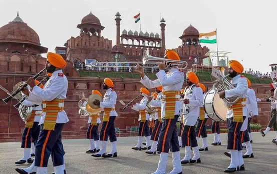 Independence Day 2023: लाल किले पर समारोह के लिये 1800 लोग ‘विशेष अतिथि’ के रूप में आमंत्रित, जानें कैसा होगा समारोह