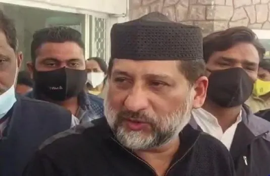 Indira Gandhi Hospital : इंदिरा गांधी हॉस्पिटल पहुंचे विधायक आरिफ मसूद, महिलाओं के बुर्खा वाले मामले में दिया जवाब