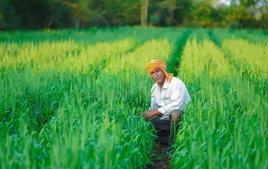 PM KISAN: किसानों के लिए महत्वपूर्ण खबर, इस दिन खाते में आएंगे 15वीं किस्त के 2000! जानें यहां