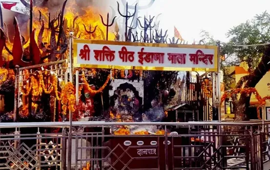 Mysterious Temples: भारत में एक ऐसा मंदिर जहां आग से नहाती है माता, जानें कहां है ये मंदिर