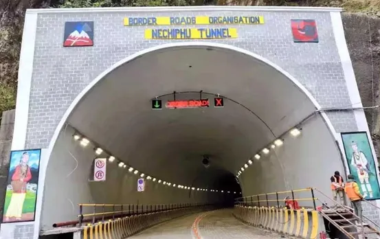 State News: राज्य के विकास के लिए नेचिफू सुरंग सहित 36 सड़क और पुल परियोजनाओं का उद्धाटन