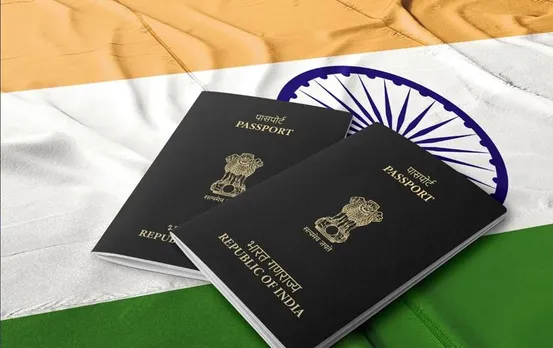 Passport Expiry: खत्म हो गई है पासपोर्ट की वैलिडिटी तो न हो परेशान, इस आसान प्रोसेस के जरिए जल्द कराएं रिन्यू