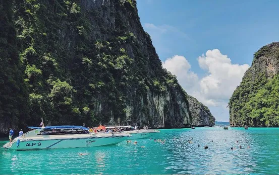 Places To Visit In December: अगर दिसम्बर में बना रहे हैं ट्रिप का प्लान, तो जरूर घूमें इन 3 जगहों पर