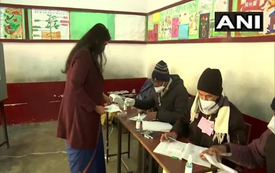 Uttarakhand election 2022: 70 विधानसभा सीटों पर चुनाव के लिए मतदान शुरू