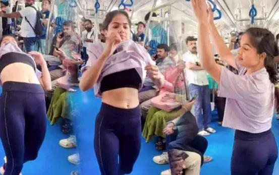 Viral Video: भीड़ से भरी मेट्रो में लड़की ने किया स्टंट, देखें कैसा रहा लोगों का रिएक्शन