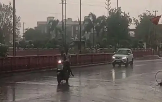 MP Weather Today: 6 मौसमी सिस्टम एक्टिव होने से बदला प्रदेश का मौसम, आज इन जिलों में होगी बारिश
