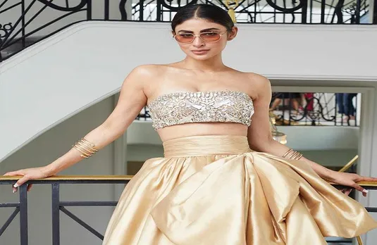 Mouni Roy Canes: मौनी रॉय ने Canes में अपनी खूबसूरती से लुटे दिल