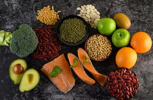 Vitamin K Food Sources: स्किन को जवां बनाए रखता है विटामिन K, इन फूड्स को डाइट में करें शामिल