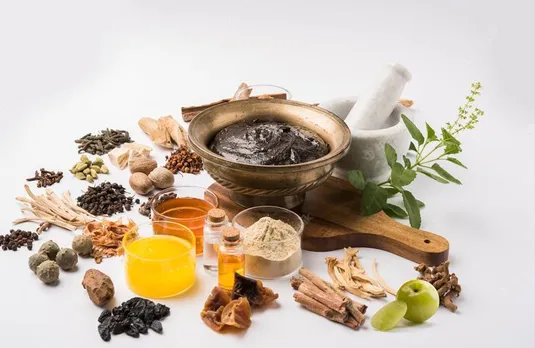 Home Remedies: बड़े कमाल के है दादी-नानी के ये घरेलू नुस्खे, तुरंत देते है इन समस्याओं पर आराम