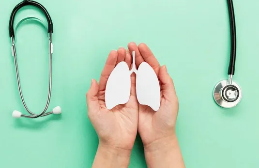 World Lung Cancer Day 2023: आपके लंग्स को डैमेज करती है ये 5 चीजें, कैंसर के खतरे से बचने के लिए जान लें