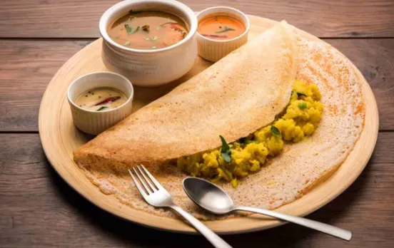 Sabudana Dosa Recipe: ब्रेकफास्ट या लंच में खाएं हेल्दी साबूदाना डोसा, ये रही बनाने की रेसिपी