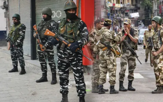 Article 370 Abrogation: पूरे हुए आर्टिकल 370 हटने के 5 साल, जम्मू-कश्मीर में पुलिस और हाई अलर्ट पर; अमरनाथ यात्रा रोकी