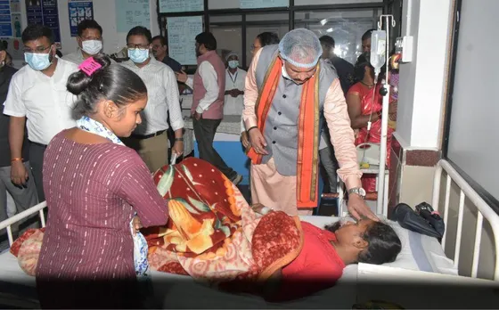 बीजापुर में हर मरीज की मलेरिया जांच जरूरी: अस्पताल को नया भवन और सेटअप देने की घोषणा