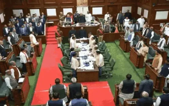 CG Monsoon Session 2024: कार्यवाही से कांग्रेस विधायक निलंबित, कल तक के लिए विधानसभा स्‍थगित; CG में शिक्षकों की भर्ती