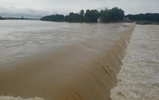CG Monsoon Update Today: छत्‍तीसगढ़ में IMD Raipur की चेतावनी; 19 जिलों में भारी बारिश का अलर्ट बस्‍तर में हालात बिगड़े