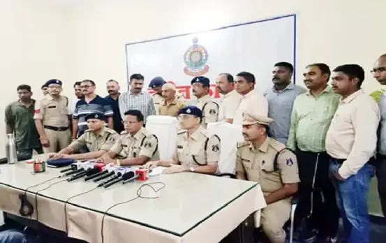 Chhattisgarh Crime News: शादीशुदा गर्लफ्रेंड का रेप कर की हत्‍या, पेट्रोल से शव नहीं जला तो 7 टुकड़े कर नाले में बहाया