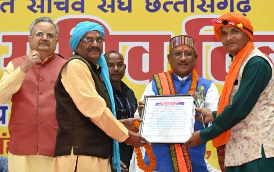 Chhattisgarh Panchayat sachiv 2024: पंचायत सेक्रेटरी के लिए कमेटी बनी रोड़ा, क्‍या सरकारी कर्मचारी कहलाएंगे सचिव?