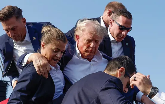 Donald Trump Rally Firing: डोनाल्ड ट्रंप की चुनावी रैली में चली गोलियां, बाल-बाल बचे; जाते समय किया ऐसा इशारा