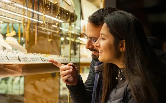 MP में सोना-चांदी हुए सस्ते: अगर आप भी खरीदने का मन बना रहे हैं, तो यहां चेक करें लेटेस्ट रेट