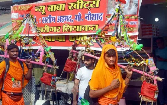 Kanwar Yatra Controversy: यूपी सरकार ने SC में दाखिल किया जवाब, कहा- शांतिपूर्ण कांवड़ यात्रा के लिए था आदेश; सुनवाई आज