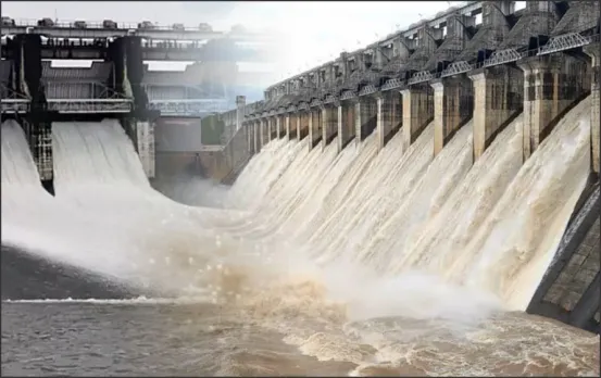 MP Weather Update: ग्वालियर-इंदौर समेत कई शहरों में भारी बारिश का अलर्ट, कई डैमों के गेट खोले