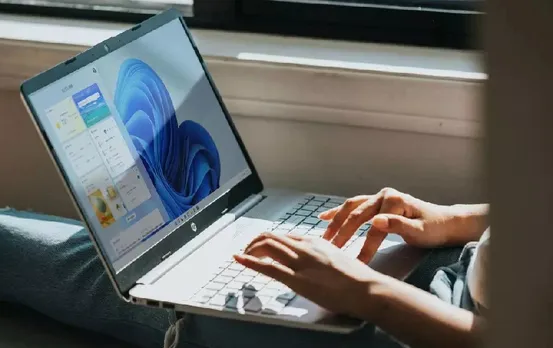 Microsoft Server down: माइक्रोसॉफ्ट का सर्वर ठप! दुनियाभर में बैंकिंग से लेकर एयरलाइंस तक सब डाउन; विंडो 10 में दिक्कत!