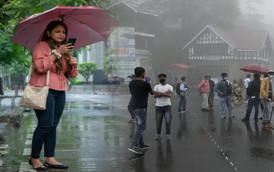 Monsoon Season Rainfall 2024: दिल्ली-मुंबई समेत इन राज्यों में हो सकती है भारी बारिश, 24 घंटे नॉन स्टॉप गिरेगा पानी!