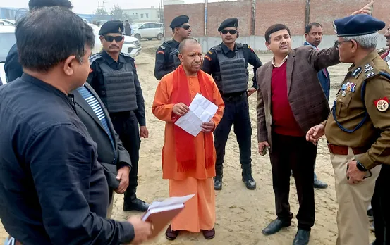 UP CM Yogi Threat: LLB स्टूडेंट ने फेमस होने के लिए सीएम योगी को दी धमकी! प्रयागराज पुलिस ने पकड़ा